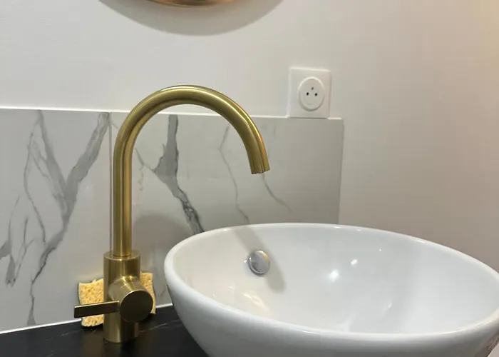 Сasa de vacaciones Avec Jardin Arboré 15 Min De Caen